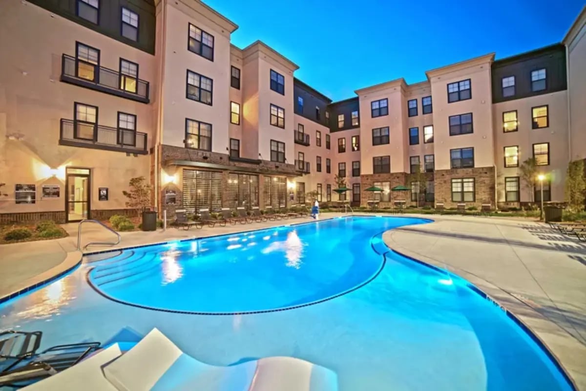 prot-Style Pool