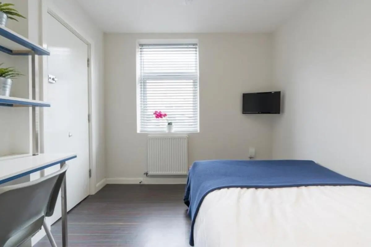 Bed desk shelves television window bedroom at 125 Ashford Street in Stoke-On-Trent Student Accommodation