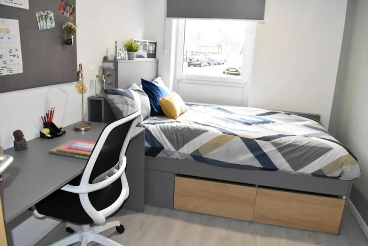 Desk chair bed with storage storage drawers bedroom at Queens Court Leicester in Leicester Student Accommodation