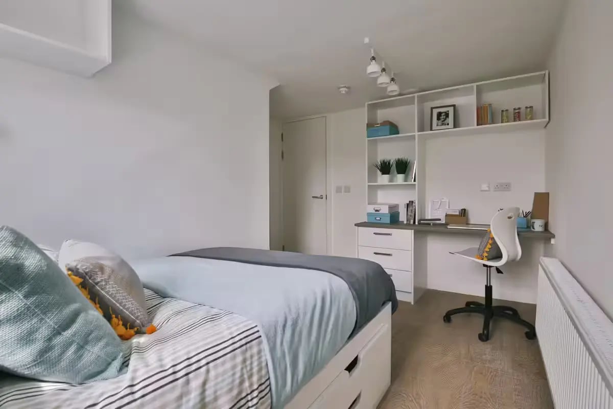 Bed desk shelves and chair bedroom at Claremont House in Glasgow Student Accommodation