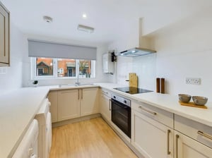 6 Bedroom House at 12, Mint Road
