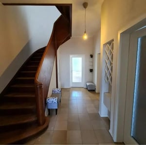 Modern double bedroom in the centre of Bonn