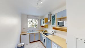 Great double bedroom not far from Parc Diderot