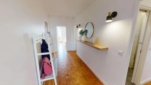 Cosy double bedroom not far from Courbevoie train station