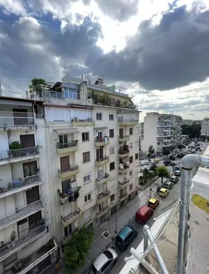 Homely Double Bedroom with a balcony close to Aristotelous Square