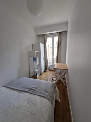 Pleasant single bedroom in Épinettes