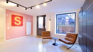 Neat ensuite double bedroom in Hamburg