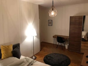 Warm single bedroom in the heart of Munich