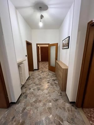 Spacious double bedroom in Castelmaggiore, well connected to the city center