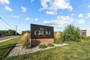 Sign for The Grove at Mankato building exterior at The Grove at Mankato in Mankato Student Accommodation