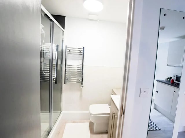 Shower toilet towel rack bathroom at Madison Gardens in Nottingham Student Accommodation