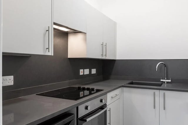 Modern kitchen with oven hob and sink kitchen at Holgate Road in York Student Accommodation