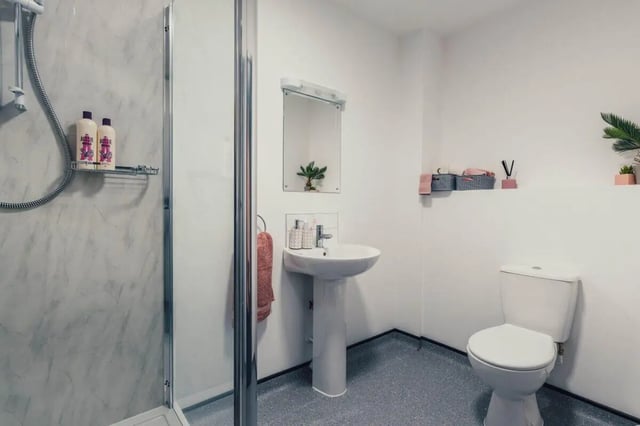 Shower sink toilet and mirror bathroom at Pennine House Leicester in Leicester Student Accommodation