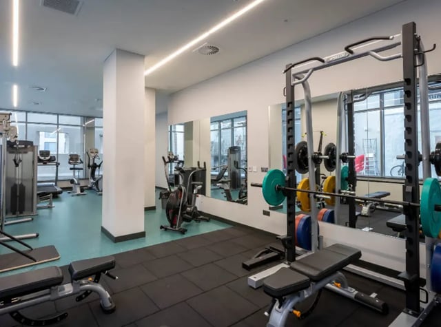 Weight rack exercise machines mirrors gym at Highlight Thomas Street in Dublin Student Accommodation