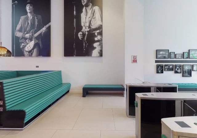 Benches paintings photos entrance area at iQ Hammersmith in London Student Accommodation