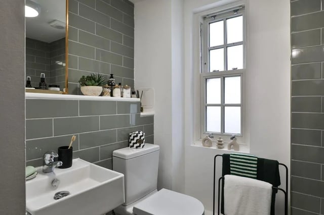 Sink toilet shelving window towel rack bathroom at Talbot Postgrad Studios in Nottingham Student Accommodation