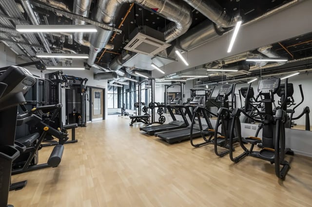 Cardio machines treadmills weight machines gym at Altura Birmingham in Birmingham Student Accommodation