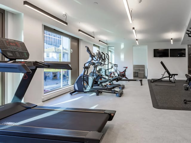 Treadmill ellipticals stationary bike weight bench gym at Pavilion Point in Brighton Student Accommodation