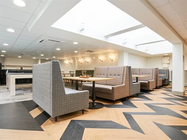 Booth seating and tables common area at Dun Holm House in Glasgow Student Accommodation