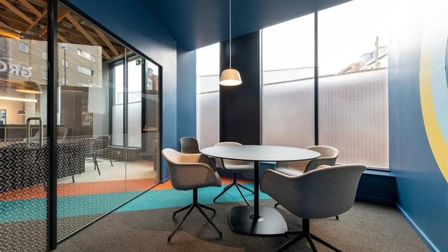 Round table with four chairs meeting area at Collegiate Bagot Street in Birmingham Student Accommodation