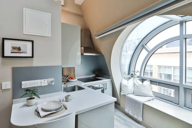 Modern kitchen with sink and window seat kitchen at William & Matthew House in Bristol Student Accommodation