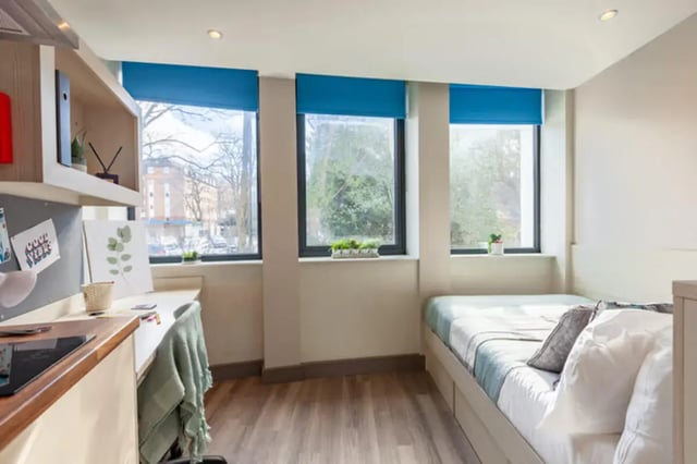 Bed desk shelving with windows bedroom at Mercury House in Bournemouth Student Accommodation