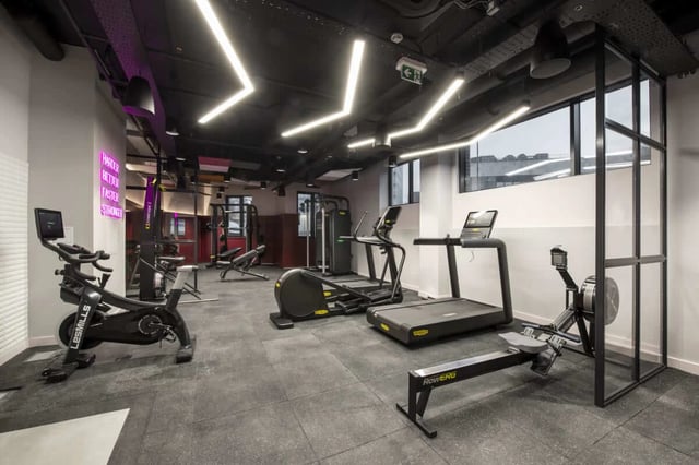 Gym with treadmills and rowing machine gym at Hillside House Sheffield in Sheffield Student Accommodation