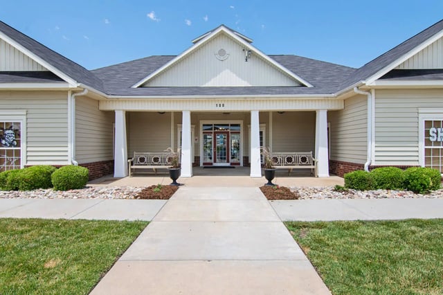 Entrance with benches and landscaping exterior at 2909 Oliver in Wichita Student Accommodation