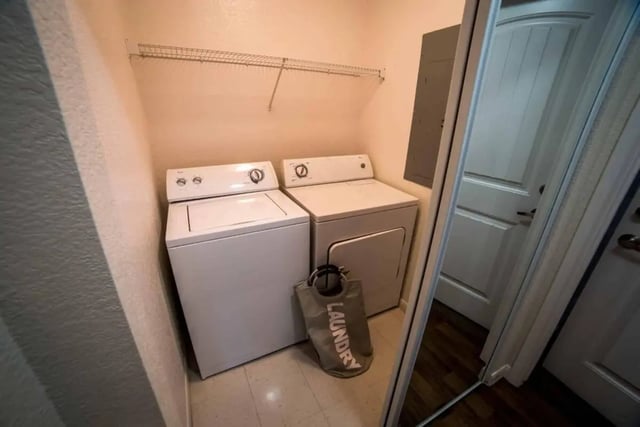 Washing machines dryer and laundry bag laundry room at Cabana Beach San Marcos in San Marcos Student Accommodation