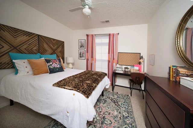 Bed with desk and dresser bedroom at Quarry Trail in Knoxville Student Accommodation