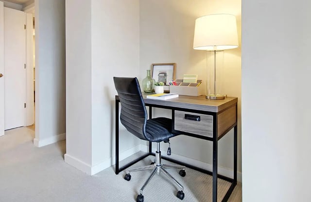 Desk chair lamp framed picture study area at Summit Place in Charleston Student Accommodation