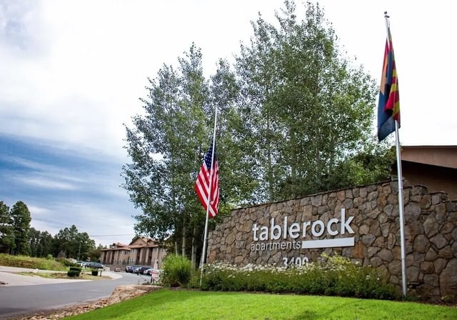 Table Rock apartments sign two flags exterior at Table Rock in Flagstaff Student Accommodation