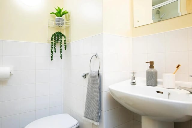 Toilet sink towel soap plants bathroom at Westhill Hall in Sheffield Student Accommodation
