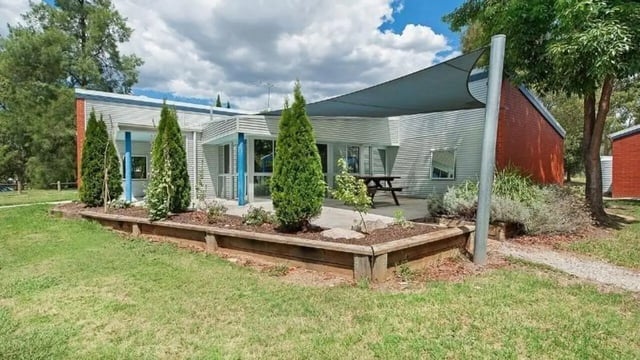 Patio with picnic table and trees exterior at UniLodge Wodonga East End in Wodonga Student Accommodation