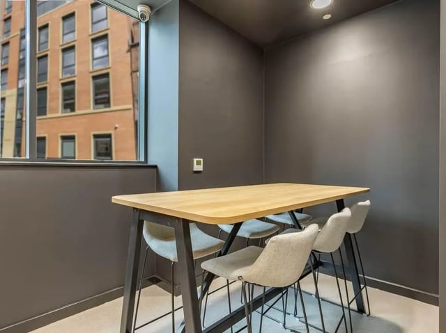 High table with four chairs communal area at Straits Aire in Leeds Student Accommodation