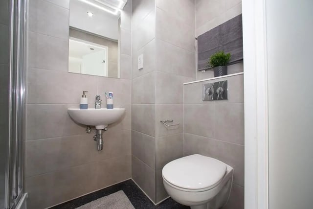 Sink toilet mirror soap plant towel Bathroom at The Laceworks Nottingham in Nottingham Student Accommodation