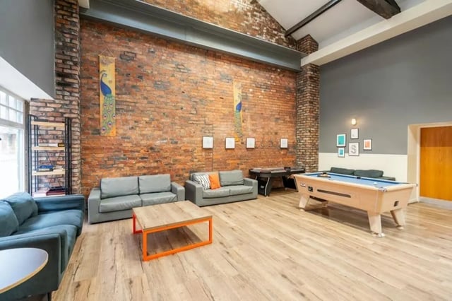 Sofas coffee table and pool table living room at Sheffield 3 in Sheffield Student Accommodation