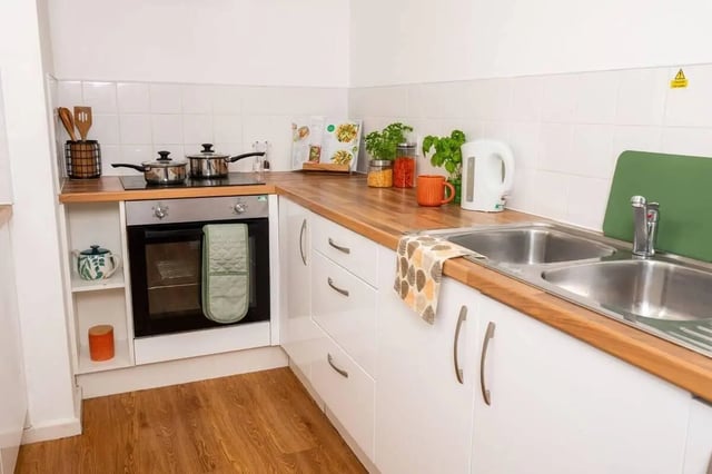 Oven sink kettle pots and utensils kitchen at Marybone Student Village 1 in Liverpool Student Accommodation