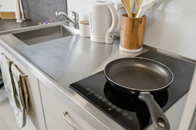 Counter sink electric hob frying pan kitchen at Mayoral Drive Student Accommodation in Auckland Student Accommodation