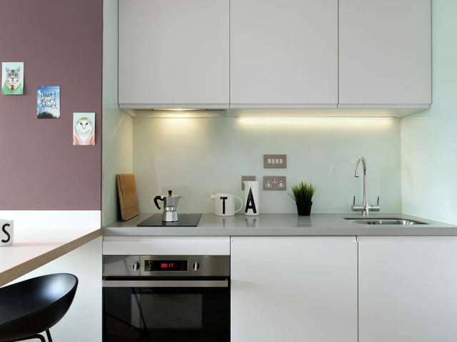 Modern kitchen with Moka pot sink and oven kitchen at Student Castle Bath in Bath Student Accommodation