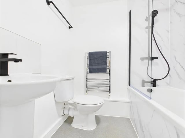 Sink toilet towel rack and bathtub bathroom at 1 Bedroom House at Flat 7, Grove Street Studios, The Groves in Liverpool Student Accommodation