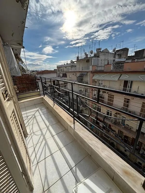 Tiled balcony railing with city view exterior at Prime location flat with sea view balcony close to Aristotle University in Thessaloniki Student Accommodation