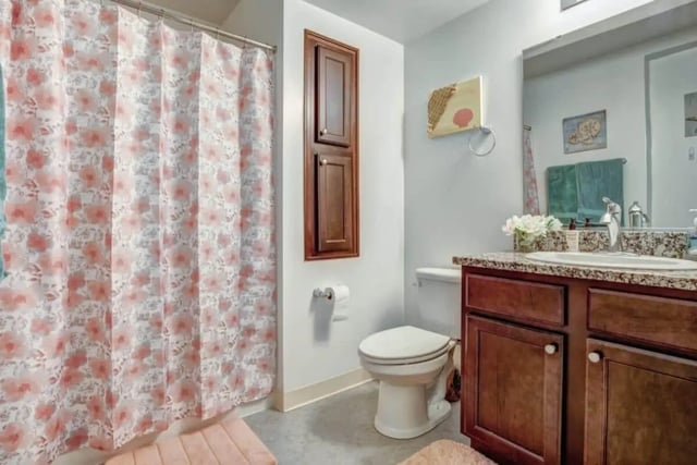 Floral shower curtain toilet vanity sink bathroom at 61 Vandy in Charleston Student Accommodation