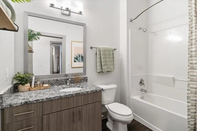 Modern bathroom vanity toilet bathtub shower Bathroom at Paloma West Midtown in Atlanta Student Accommodation
