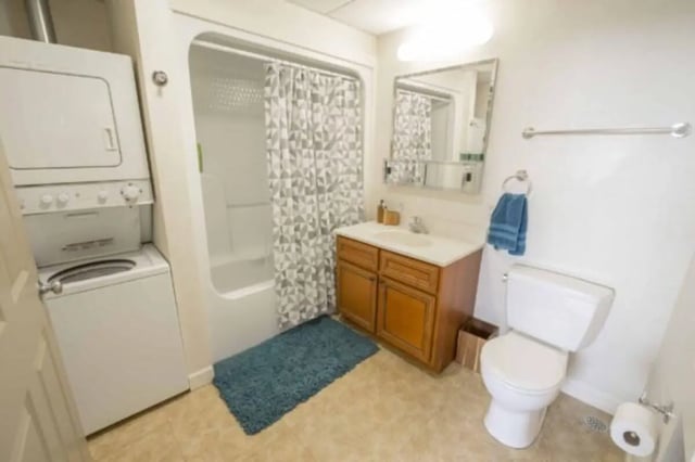 Stacked washer dryer sink toilet shower curtain bathroom at CollegePlace Uptown