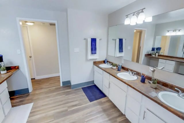Double vanity sinks and white cabinets bathroom at Stadium150 Apartments in Provo Student Accommodation