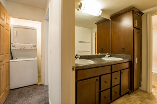 Washer dryer dual sinks with vanity bathroom at Americana Apartments in East Lansing Student Accommodation