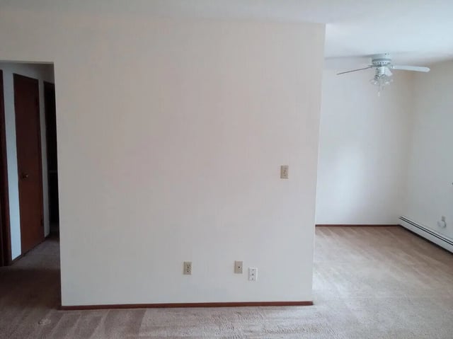 Doors fan and outlets living room at Campus Court in Milwaukee Student Accommodation