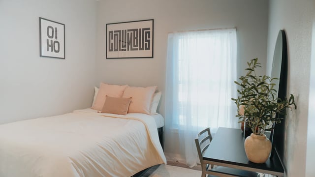 prous-Bedroom-2