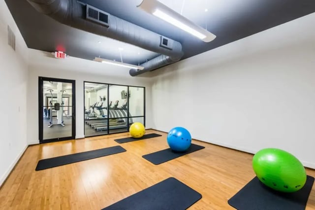 pro - Yoga Room
